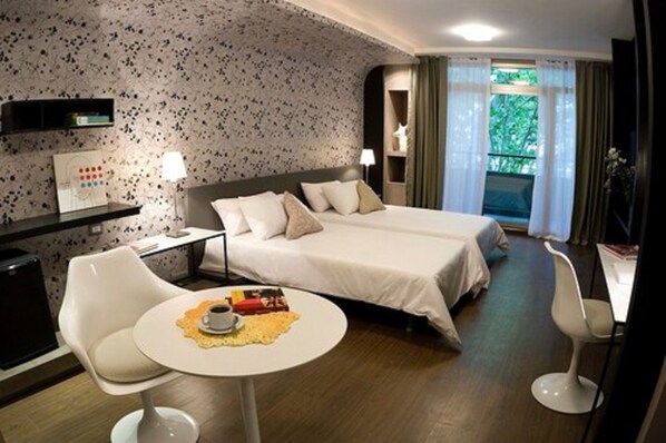 Design Apartment, 1 King Bed | View from room