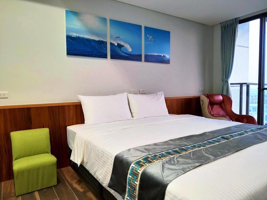 Escriptori, habitacions insonoritzades, wifi gratuïta i roba de llit 