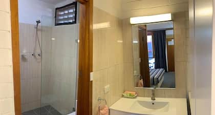 Finley Motel