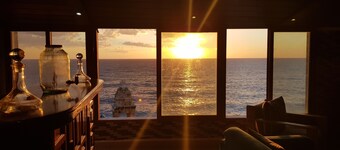 Apartment near Lady of the Sea & Phoenician Wall