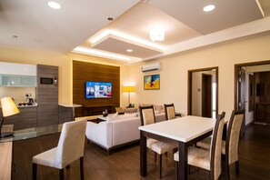 Chalet, Pool View | Living area | 43-inch LED TV with digital channels, TV - Belad Bont Resort (Salalah)