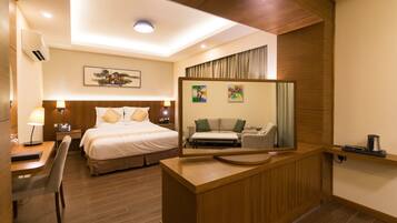 Super Deluxe Room with Sofa | In-room safe, soundproofing, free WiFi