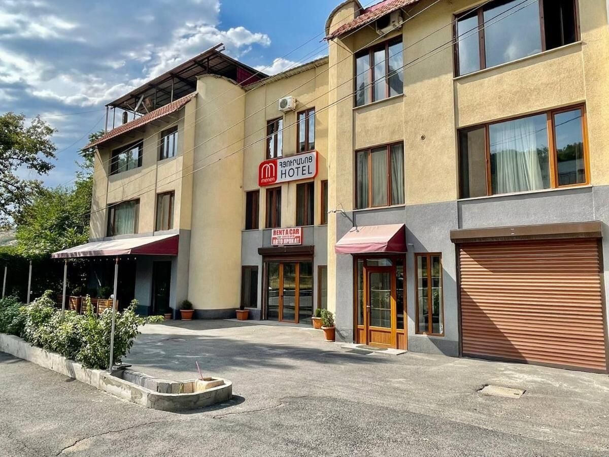 Fachada del alojamiento