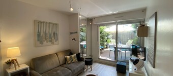 Studio cabine met mooi terras dichtbij het strand