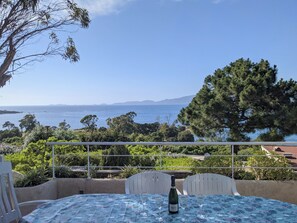 Outdoor dining - Happyfew la villa Acacia (Coti-Chiavari)