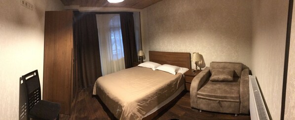 20 Schlafzimmer, schallisolierte Zimmer, kostenloses WLAN