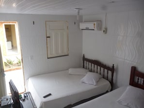 Free WiFi, bed sheets