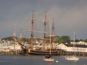 Exterior - Inn on Mackinac (Mackinac Island)