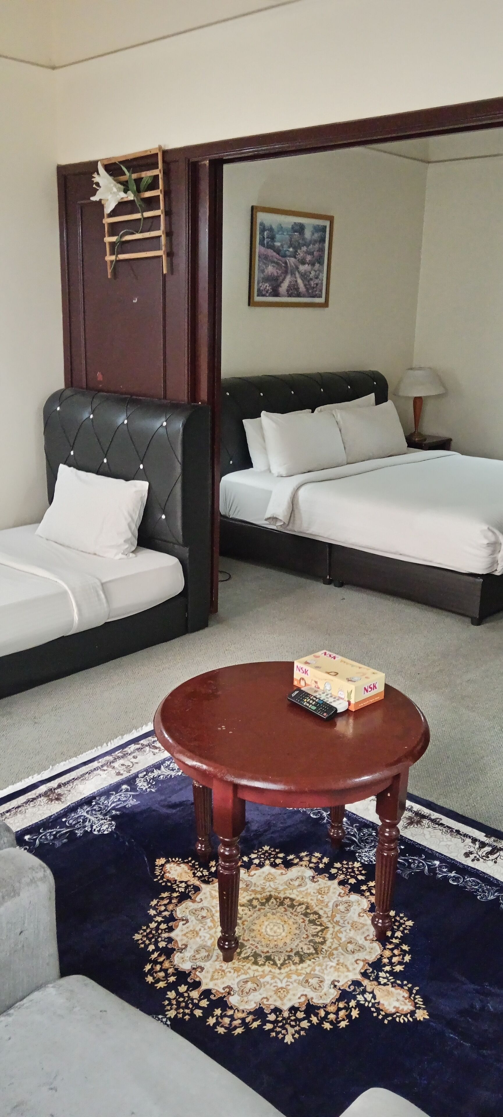 Suite superior | 1 dormitorio, caja fuerte, escritorio y sistema de insonorización