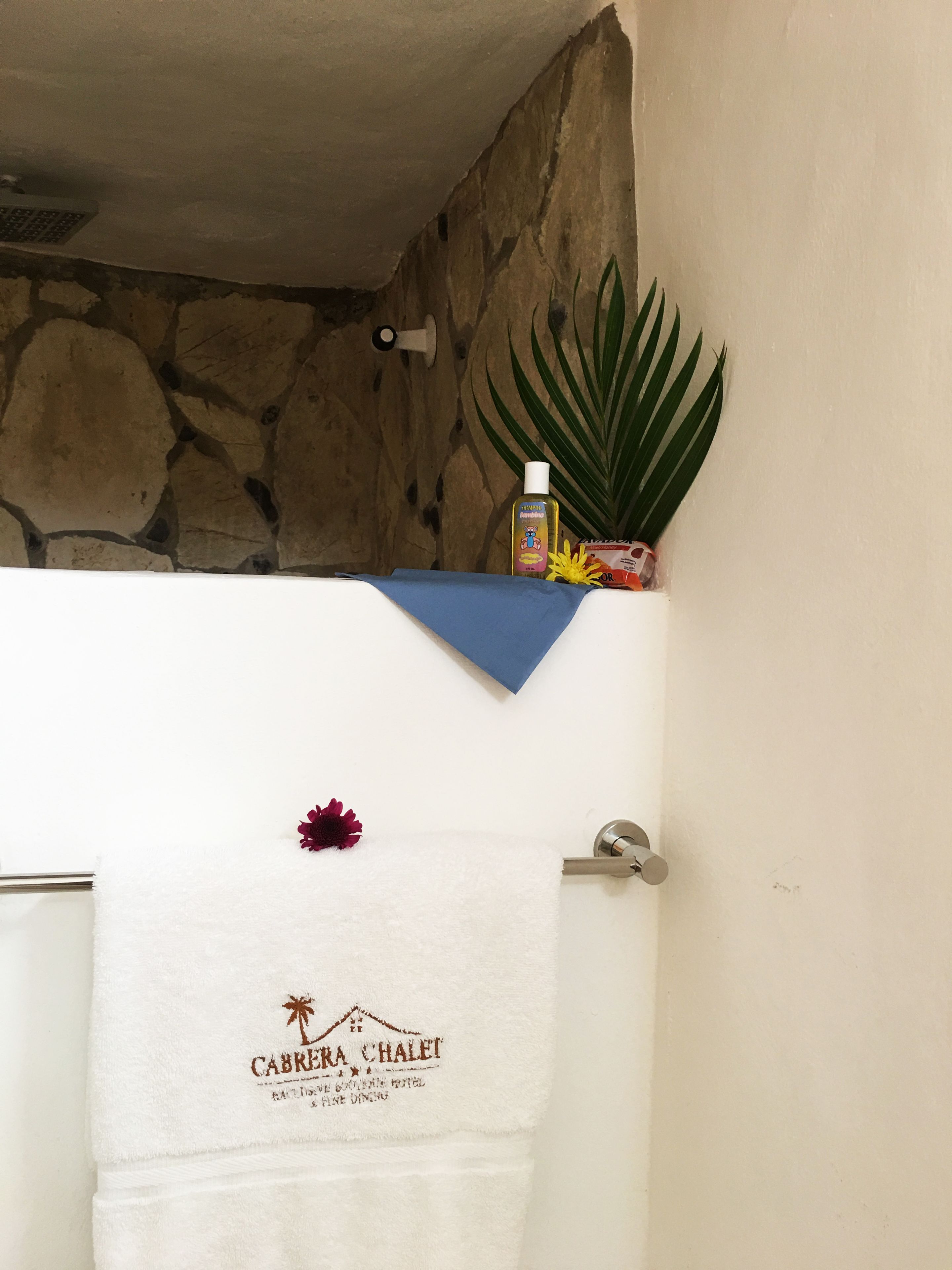 premium suite, 1 king bed, non smoking, garden view | premium bedding, down duvets, individually decorated