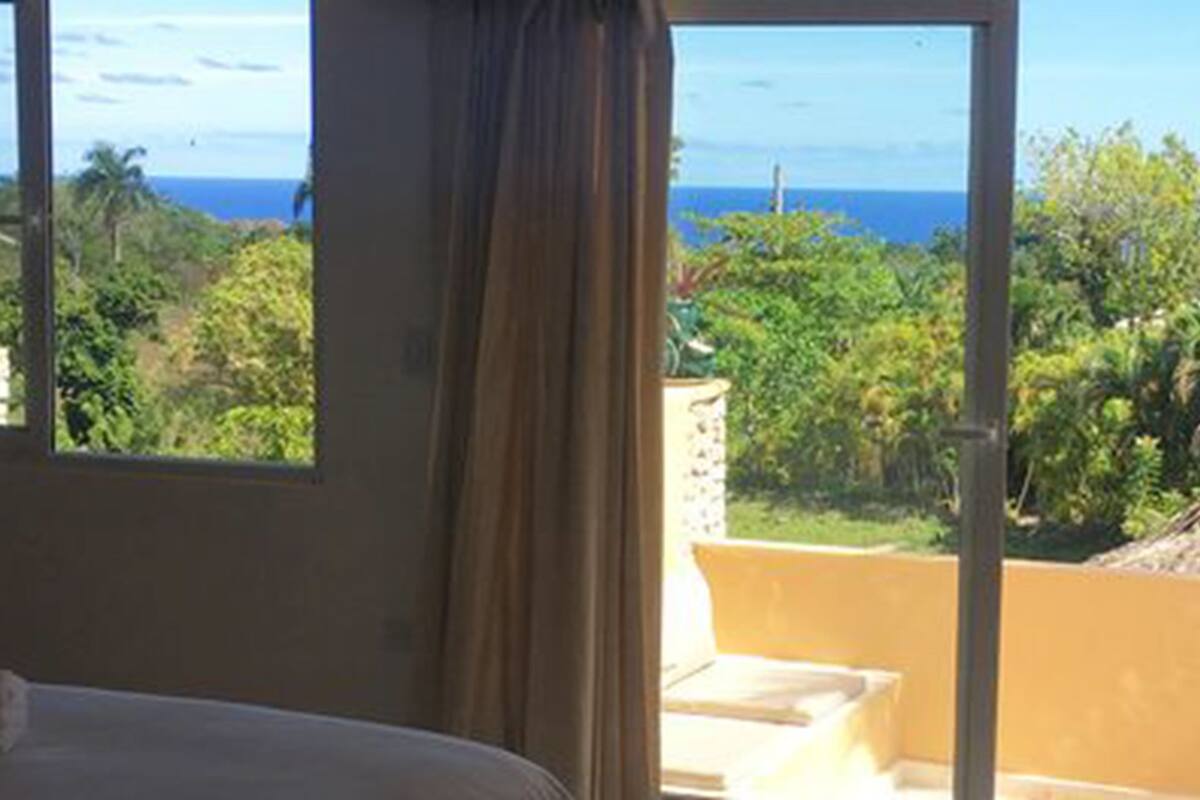 deluxe room, 1 king bed, non smoking | terrace/patio