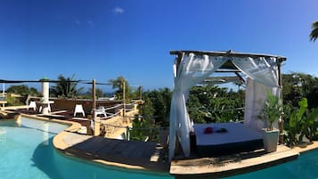 Piscina all'aperto