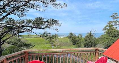 Katydid - Water Front -3BR + loft home/Waterview LINENS & TOWELS PROVIDED