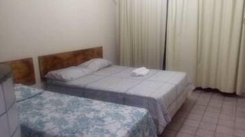 Free WiFi, bed sheets