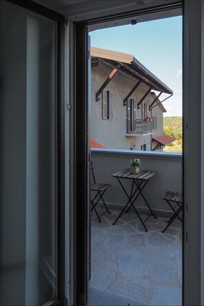 Apartment, Garden View (Picchio) | Terrace/patio