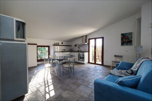 Apartment, Gartenblick (Gazza) | Wohnbereich