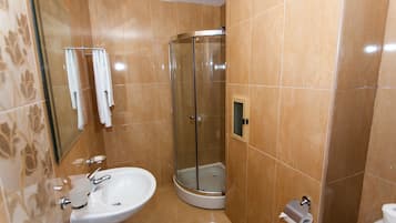 Free toiletries, towels