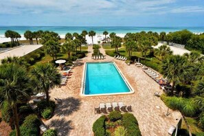 Unclassified image, 5 of 29, button - Horizons West #204 Stunning Beachfront Views on Siesta Key! (Sarasota)