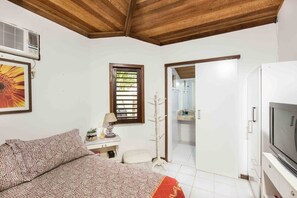 4 quartos, acesso à internet, roupa de cama