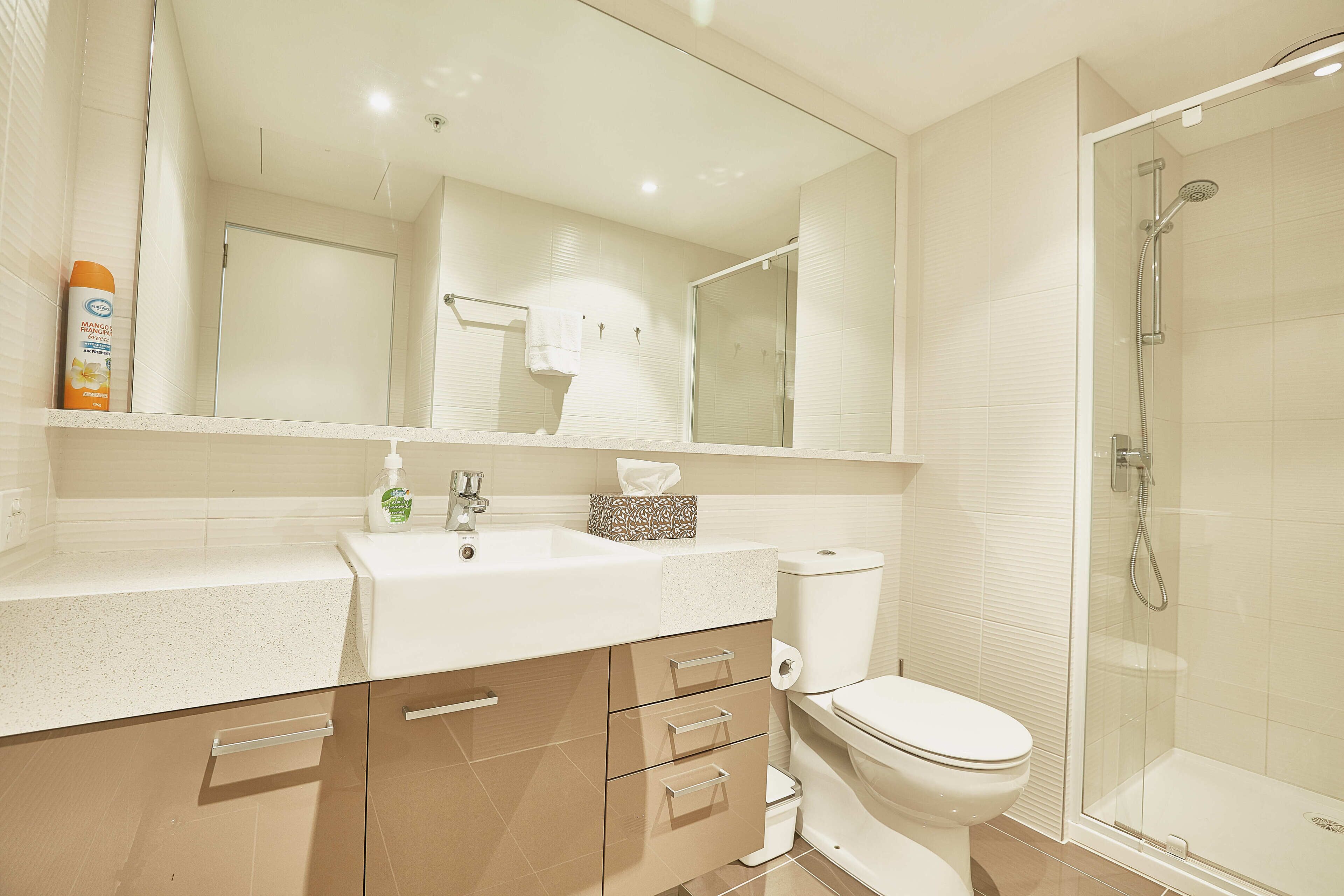 Exclusive Stays - MainPoint — image 13