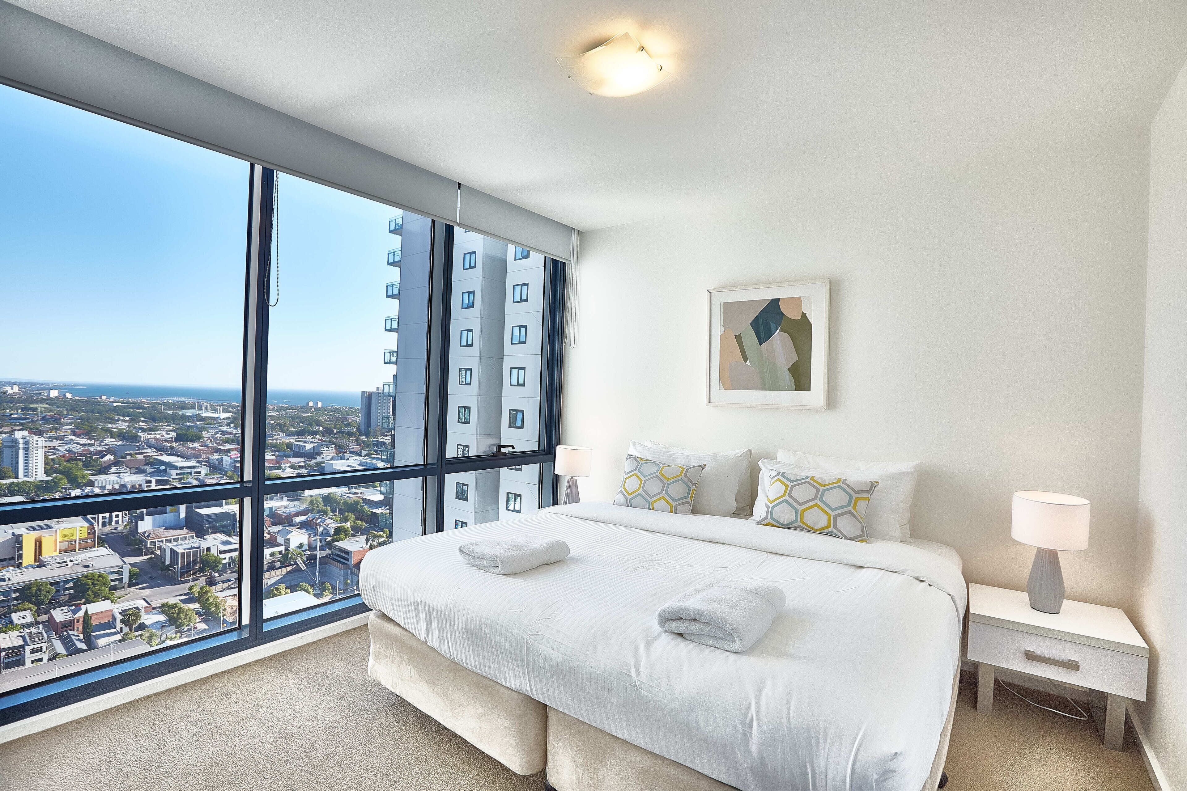 Exclusive Stays - MainPoint — image 14