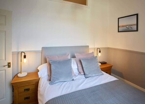 2 chambres, bureau, fer et planche à repasser, Wi-Fi gratuit