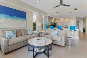 Unclassified image, 5 of 42, button