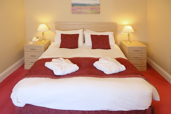 Habitación doble Deluxe | Wifi gratis y ropa de cama