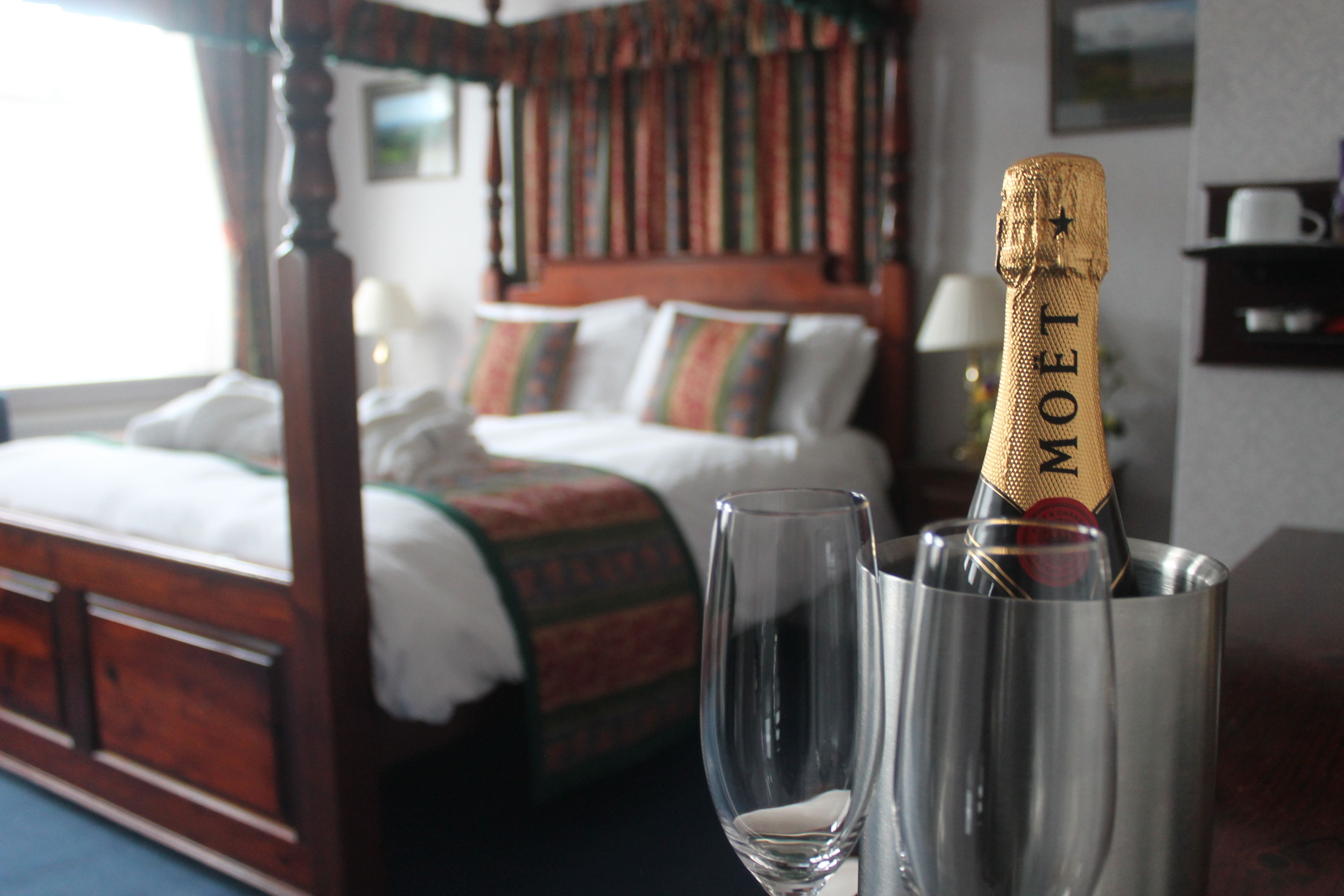 Wi-Fi gratuit, draps fournis