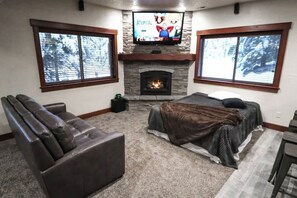 4 chambres, fer et planche à repasser, lit parapluie, Wi-Fi