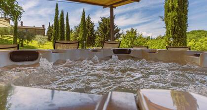 PRIVATE TUSCAN VILLA uima-allas 10 ihmistä!
