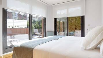 4 dormitorios, tabla de planchar con plancha, wifi gratis y ropa de cama