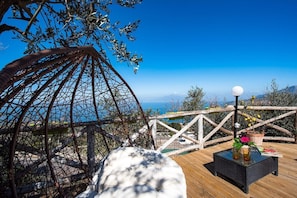 Terrace/patio - Villa Milena with Pool and sea view (Priora)