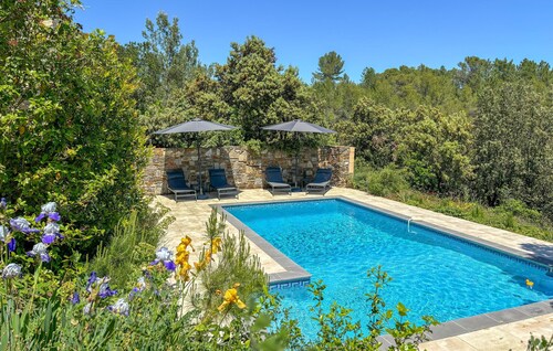 Awesome home in Prades sur Vernazobre