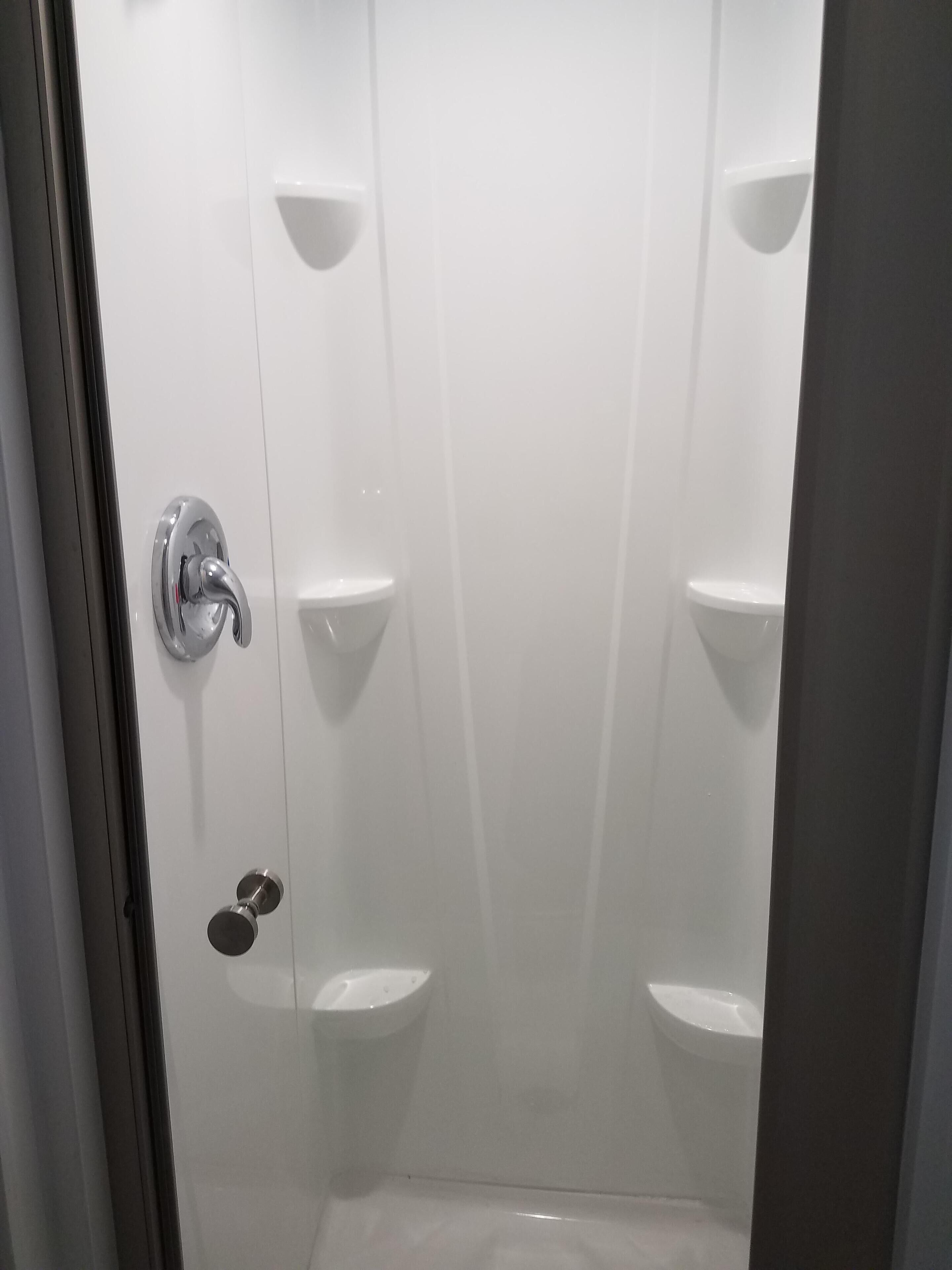 Shower, towels