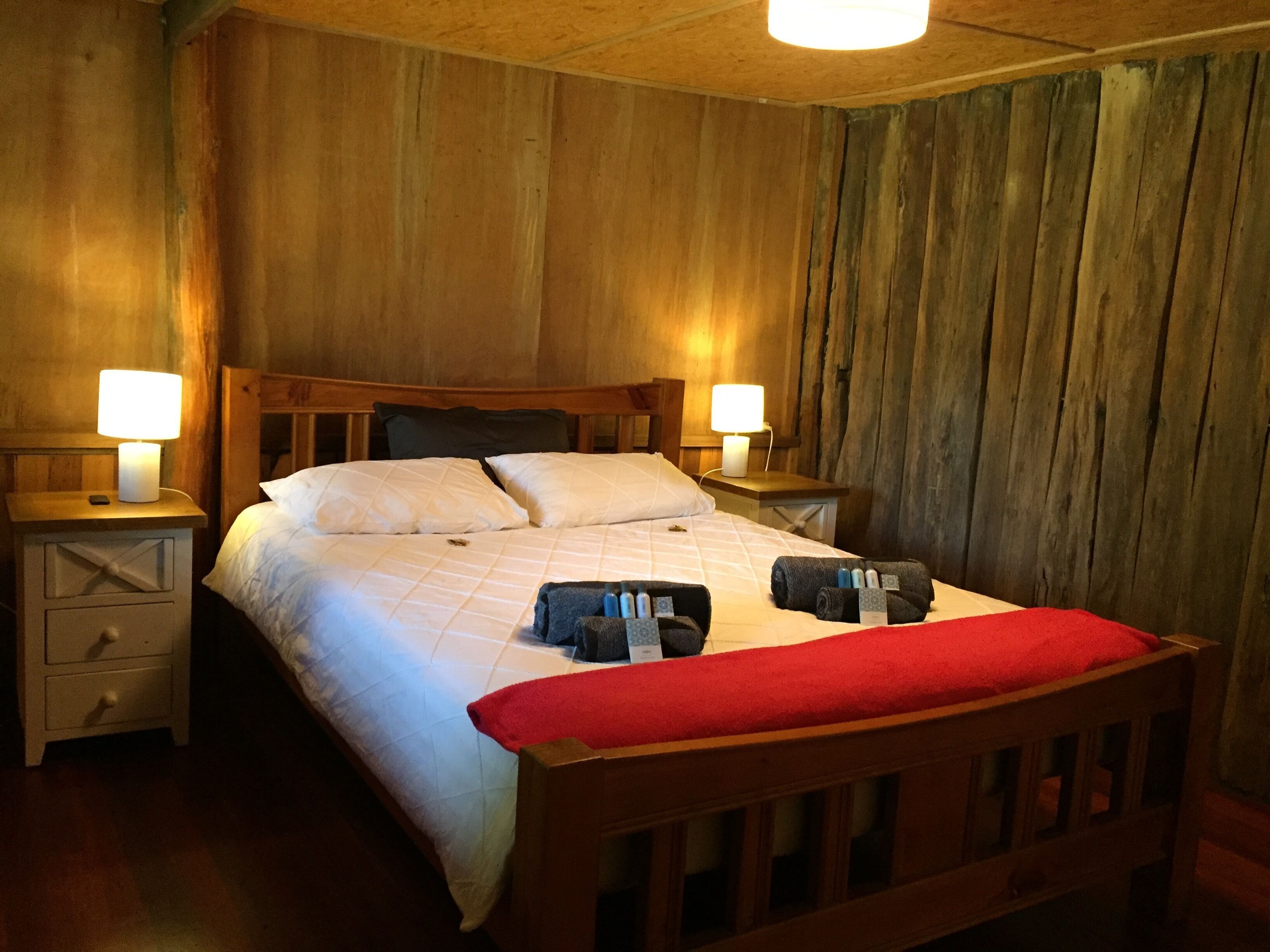 The Lodge - A Rustic Weekender in the Heart of Historic Wollombi — image 4