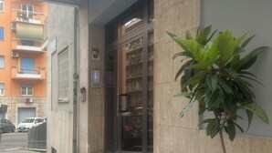Uklassifisert bilde, 3 av 40, knapp