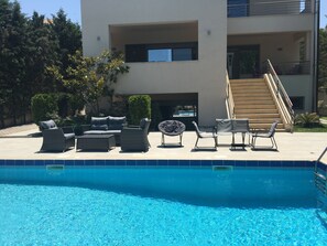 Pool - Luxury Villa Pathos with a pool (Archeo Limani, Ancient Corinth)