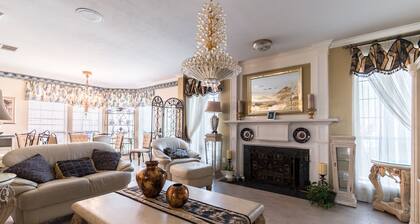 Estate Home: DFW Luxury