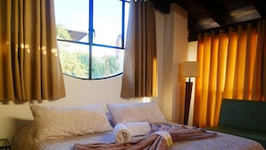 Classic Room, 1 King Bed | Free WiFi, individually decorated, bed sheets - Casa de las Conservas Gold (San Miguel de Allende)
