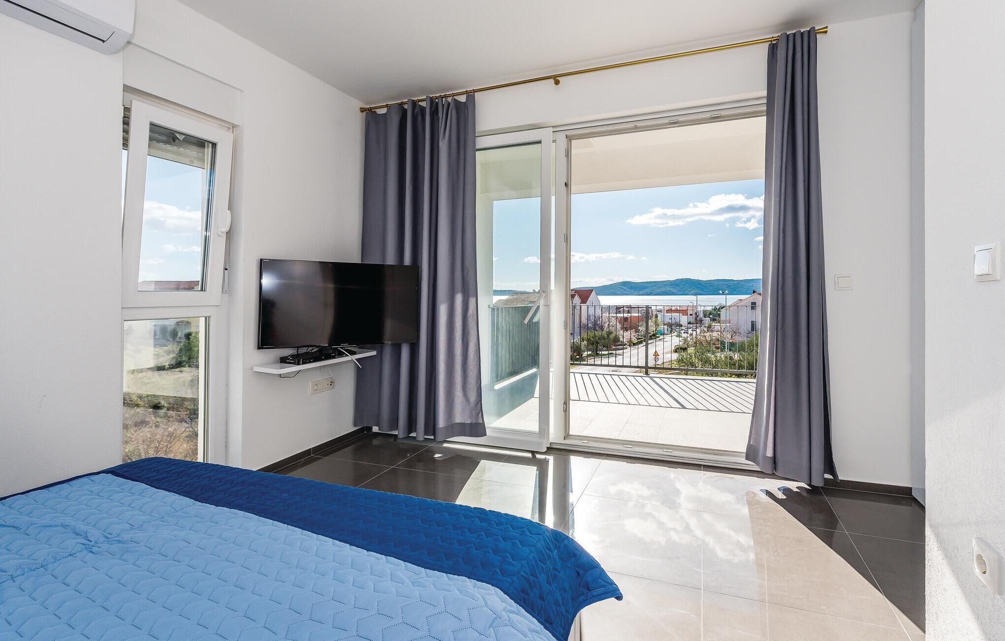 3 bedrooms, free WiFi, bed sheets