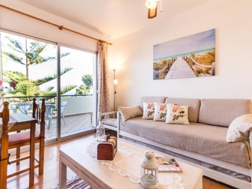 Apto Las Palomas. Apartment next to La Herradura Beach.