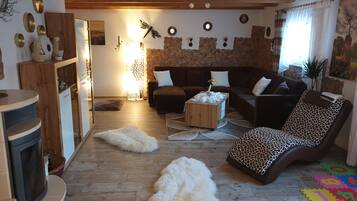 Smart-TV, peis, videospill og DVD-spiller