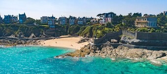 Between Dinard and Dinan, small country house entirely on one level