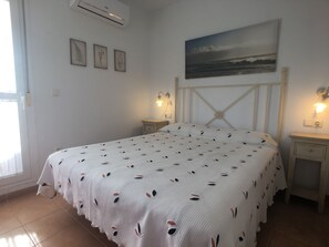 3 Schlafzimmer, schallisolierte Zimmer, Bügeleisen/Bügelbrett