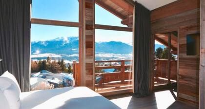 Reine des près-Chalet-Ylellinen-Oma kylpyhuone kylpyammeella-Vuoristonäkymä