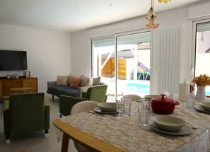 Dining - Villa Silène, close to the beach, with heated pool (Talmont-Saint-Hilaire)