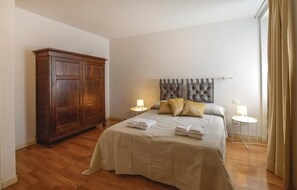 3 Schlafzimmer, Reisekinderbett, kostenloses WLAN
