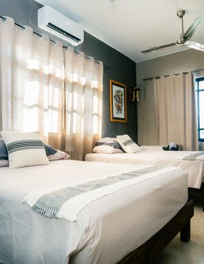 5 bedrooms, in-room safe, desk, iron/ironing board