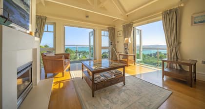 Vista al mar, Glandore, 5000 pies cuadrados en el Wild Atlantic Way